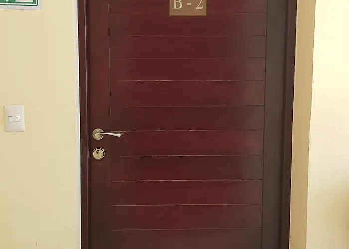 Nah Aparthotel 4*