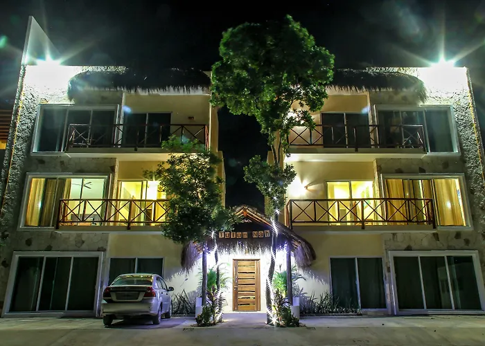 Nah Aparthotel 4*