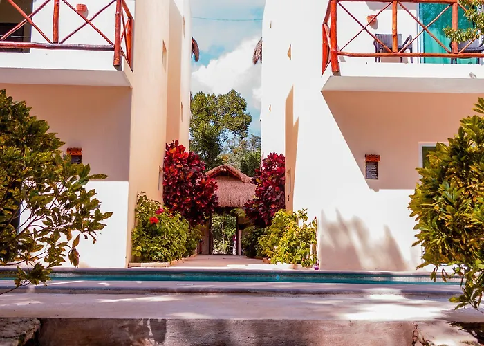 Aparthotel Nah 4*