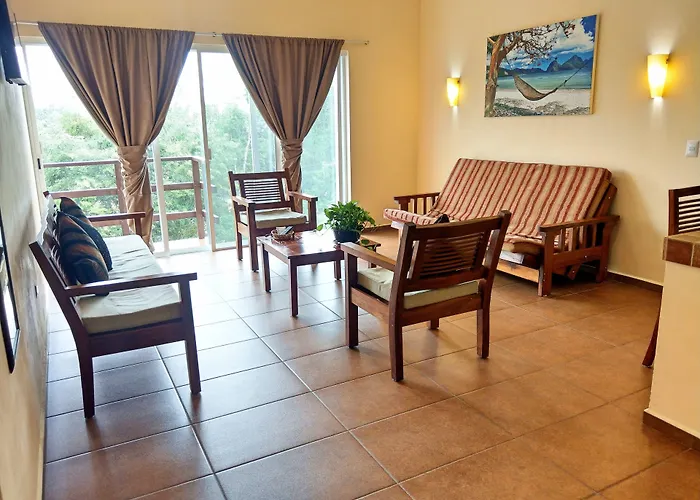Nah 4* Tulum Pueblo
