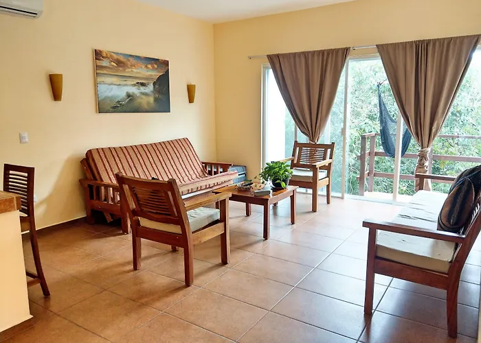 Nah 4* Tulum Pueblo