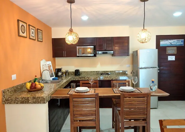 Nah 4* Tulum Pueblo