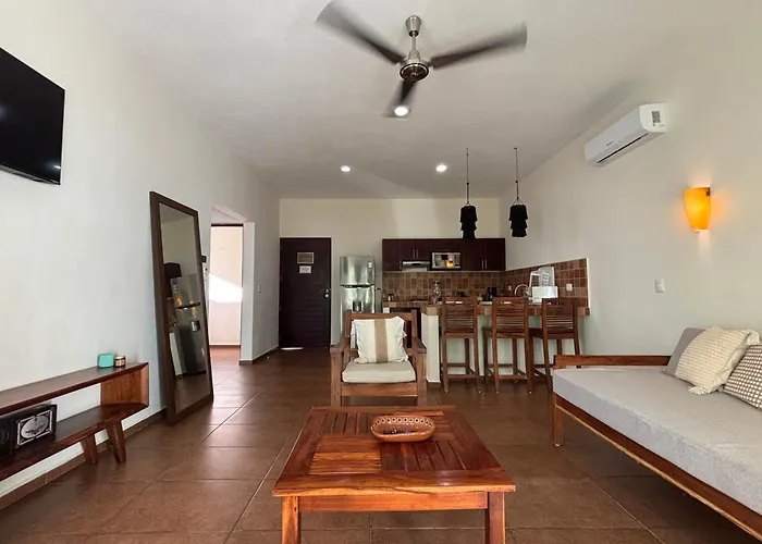 Nah Apartahotel 4*
