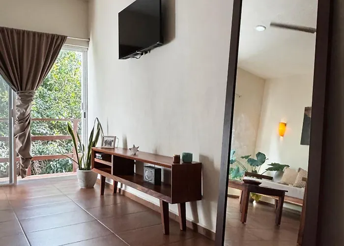 Aparthotel Nah 4*