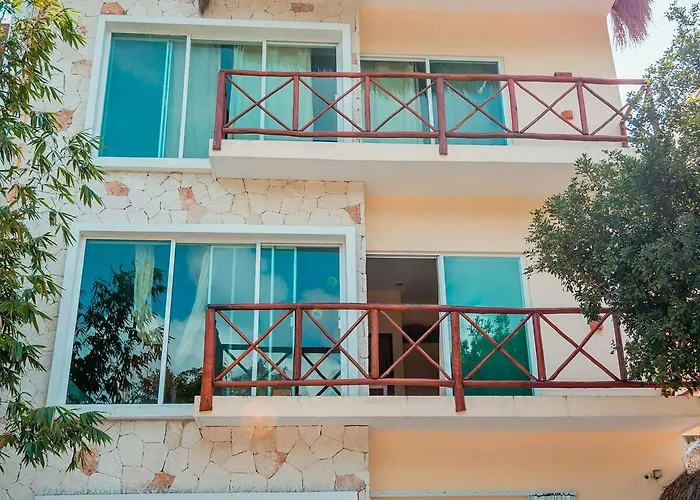 Nah 4* Tulum Pueblo